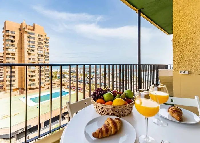 アパート Paseo Maritimo Rey De Espana フエンヒロラ